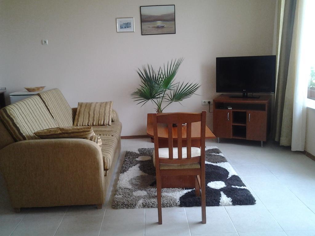 Villa Rouge Sozopol Bilik gambar