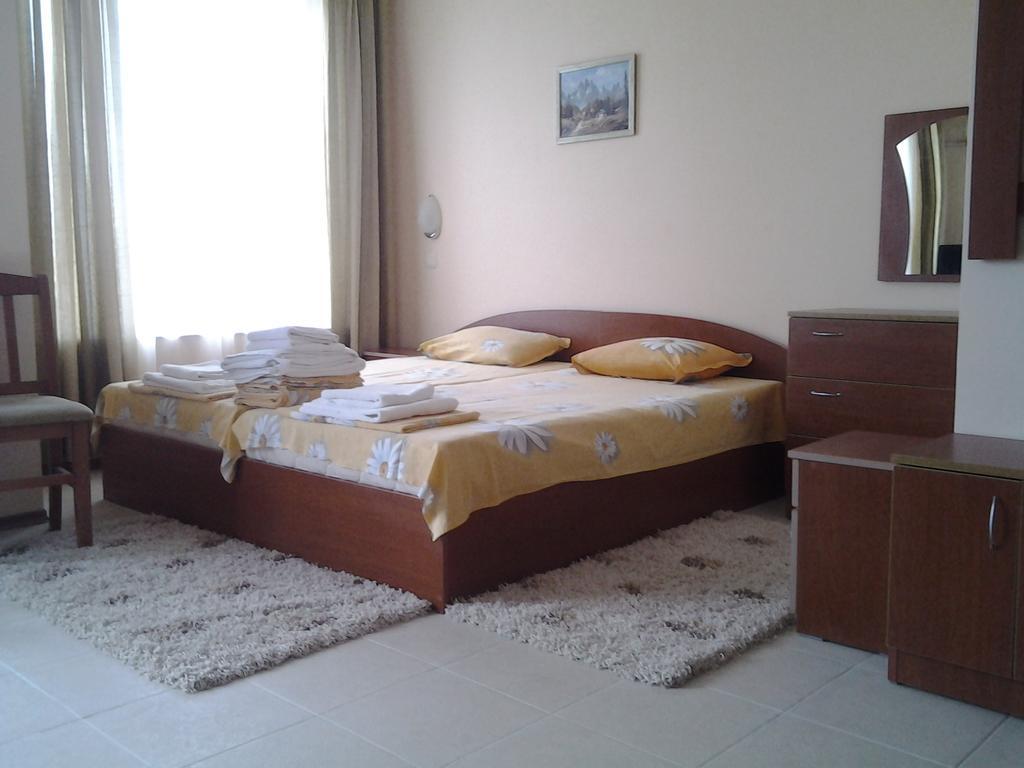 Villa Rouge Sozopol Bilik gambar